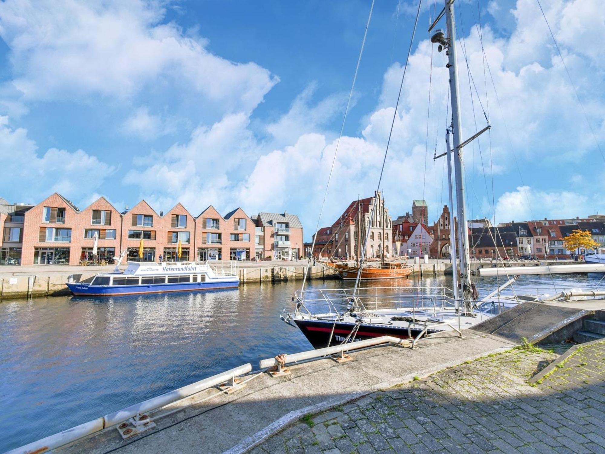 Modern Apartment In Wismar With Private Terrace 外观 照片